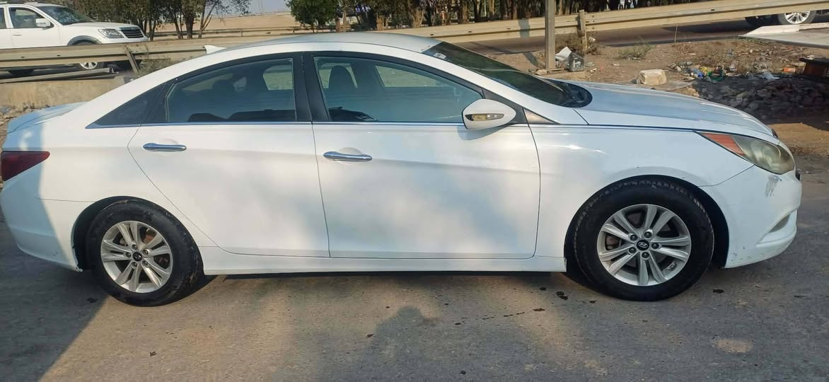 سوناتا موديل 13 مكينه جي دي اي وارد امريكي رقم بابل السعر 110وبيهه مجال بيع او مراوس 
***********
