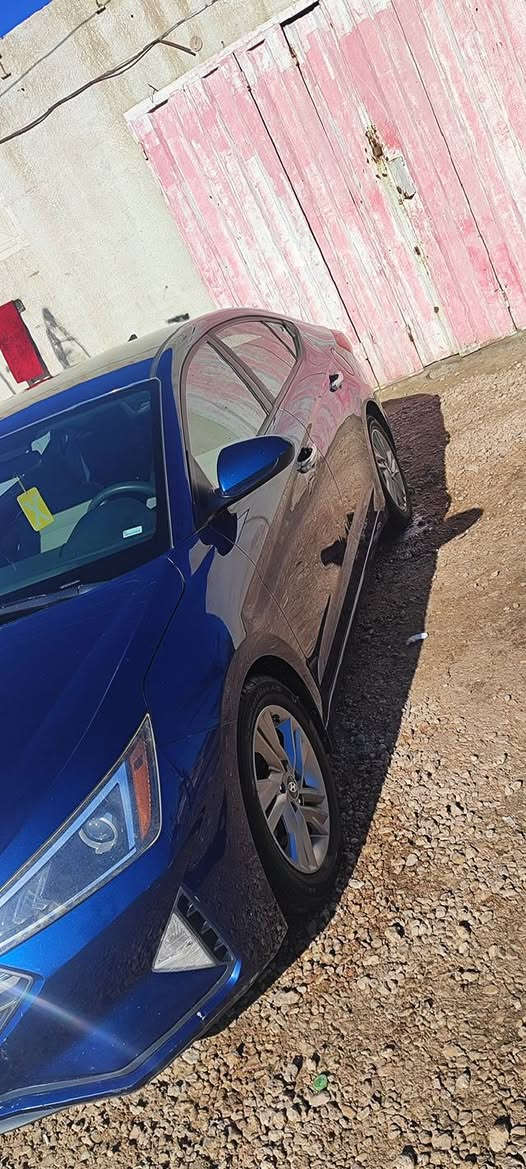 سلام عليكم سياره النترا امريكي موديل 2019 بدون رقم بيها بابين مبدلات جهت السدر مكينه 2000
سلام عليكم سياره النترا امريكي موديل 2019 بدون رقم بيها بابين مبدلات جهت السدر مكينه 2000
السعر 114 وبيها مجال مكان السياره سماوه 
الانتصال //***********
