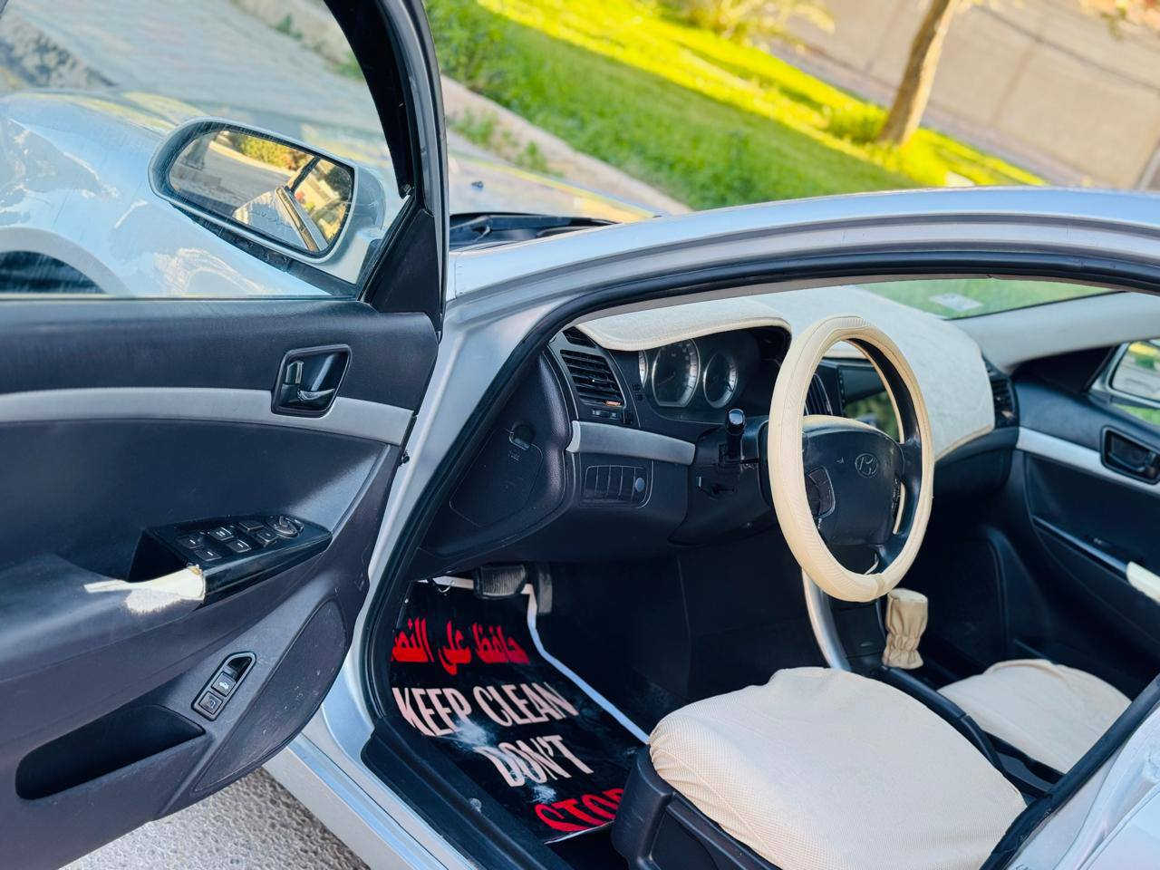 سوناته وارد كوري 2012 السعر 89 وبيها مجال الإستفسار ***********محرك 2000 دوش حداديه شادها جديده محرك و كير مكفولات بيها صبغ چاملغ وبنيد والباقي كفاله عامه تخم تاير جديد تبريد ثلج السياره جاهزه تحويل مباشر مكاني كربلاء
