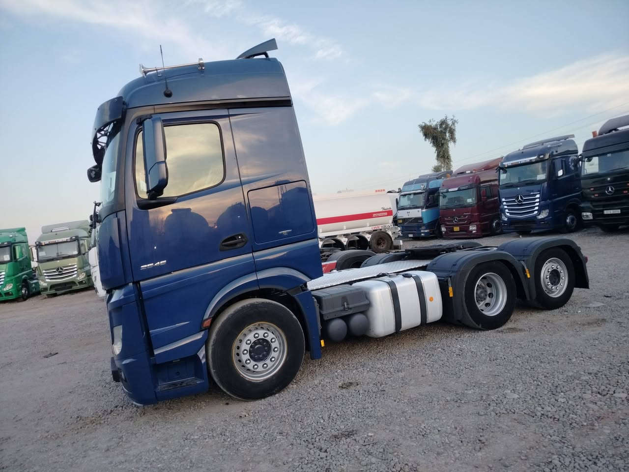 للبيع موديل 2016 فول موسفات حجم 2545 رقم كاتي 
***********
***********
سياره موجود في معرض اربيل في قضاء خبات 📍
