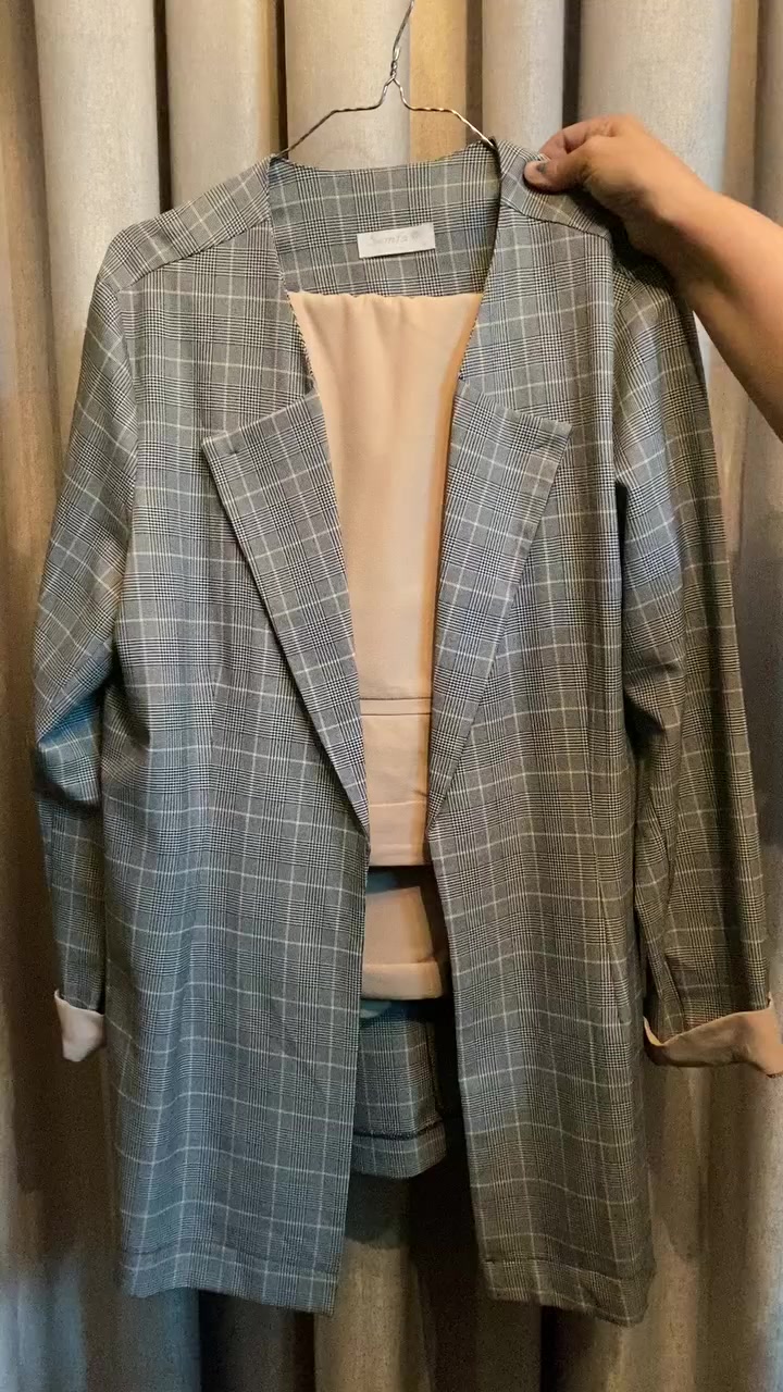 للبيع قياسات 50 و48 و52 كلمن وسعره


**إذا كنت صاحب هذا الإعلان وتريد حذفه لأي سبب، رجاءا أرسل رسالة إلى الدعم الفني**