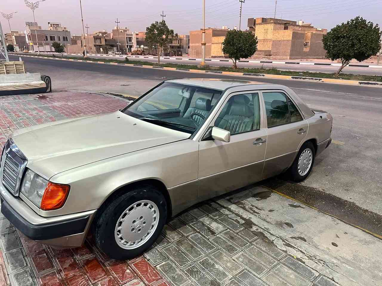 دب موديل 86 محرك محور 2500 VVTi  رقم بغداد بسمي
مكينه وكير جدد حداديه جديده تخم تاير نص عمر تبريد شغال غرفه جلد جديدة جام كهرباء سنتر لوك قواعد دبل بلاد شركة برانكيت بلاد مصبوغة عام بدون ضربه وخياس شرط الفحص السعر 68$ وبيها مجال بسيط 
مكاني كربلاء 
***********
