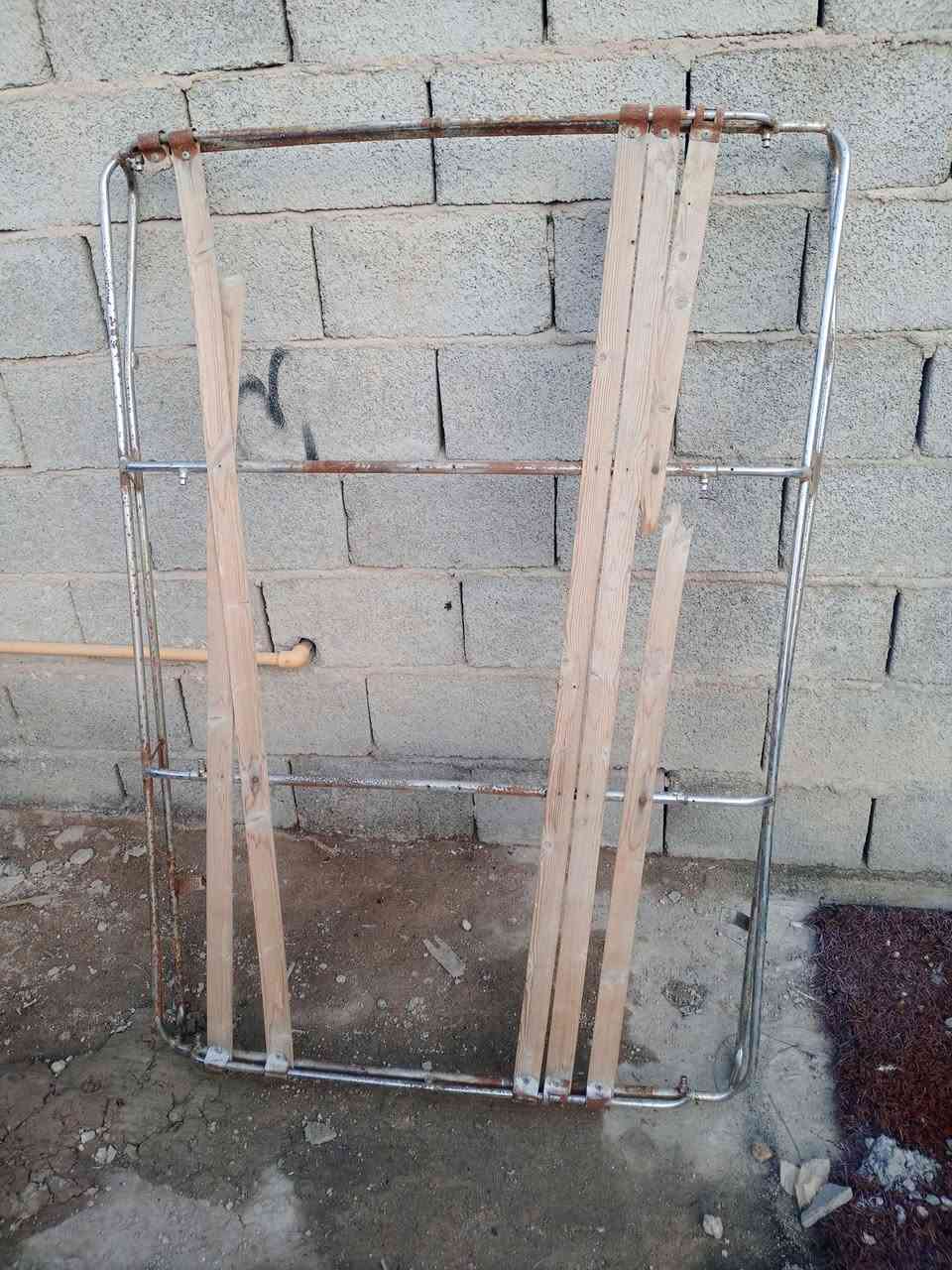 سيبايه للبيع شوفه وقتنع بيه وتدلل سعره 75وبيها مجال جانت متروكه
هاذا رقمي ***********
