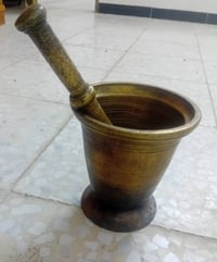 هاون قديم • مخطط بغدادي • ارتفاع ٢٠