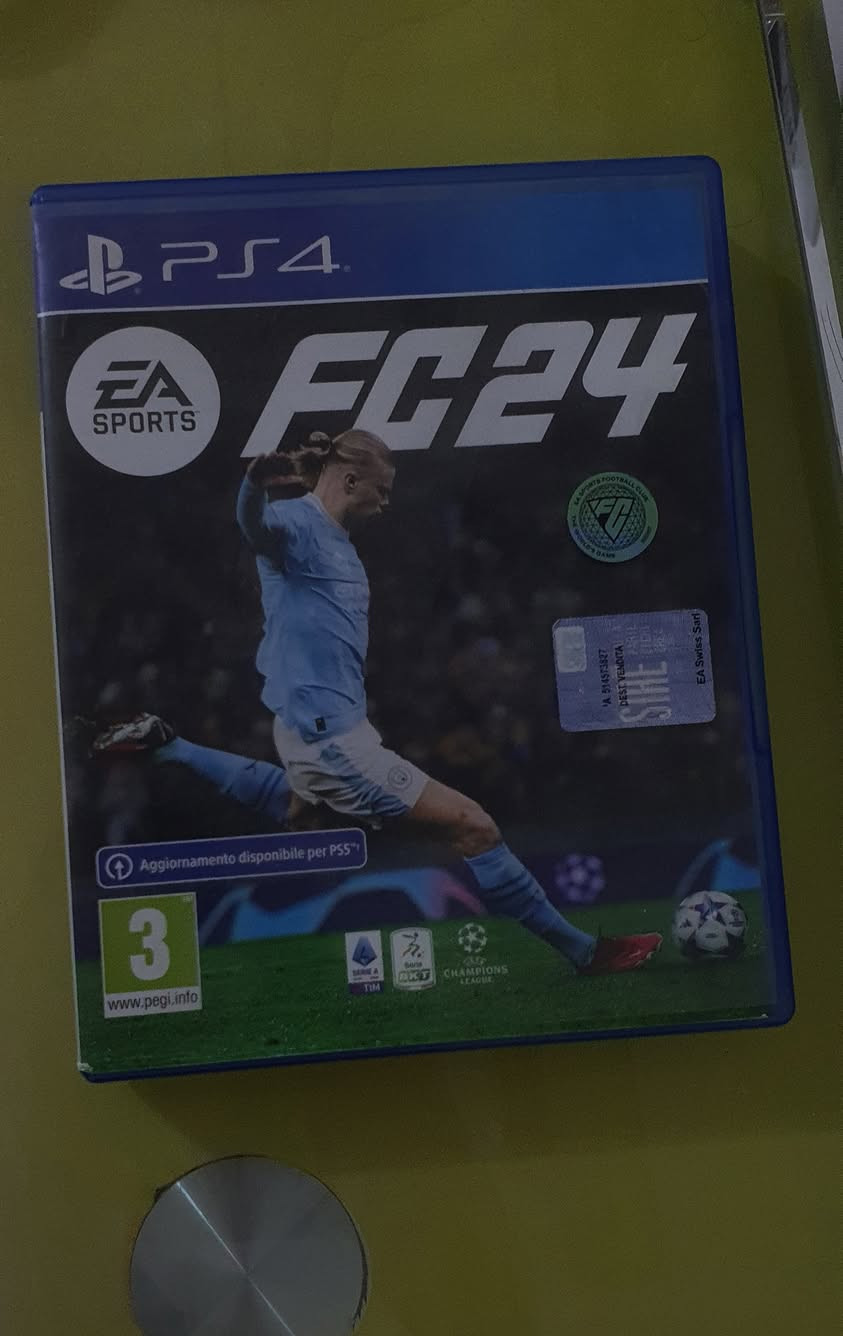 السلام عليكم 
3 اقراص للبيع نظيفات جدا و شغالات 100% 
- pes 21
-  fc 24
- watch dogs 2
للبيع فقط وكلهن سوه مابيع مفرد 
للتواصل ***********
