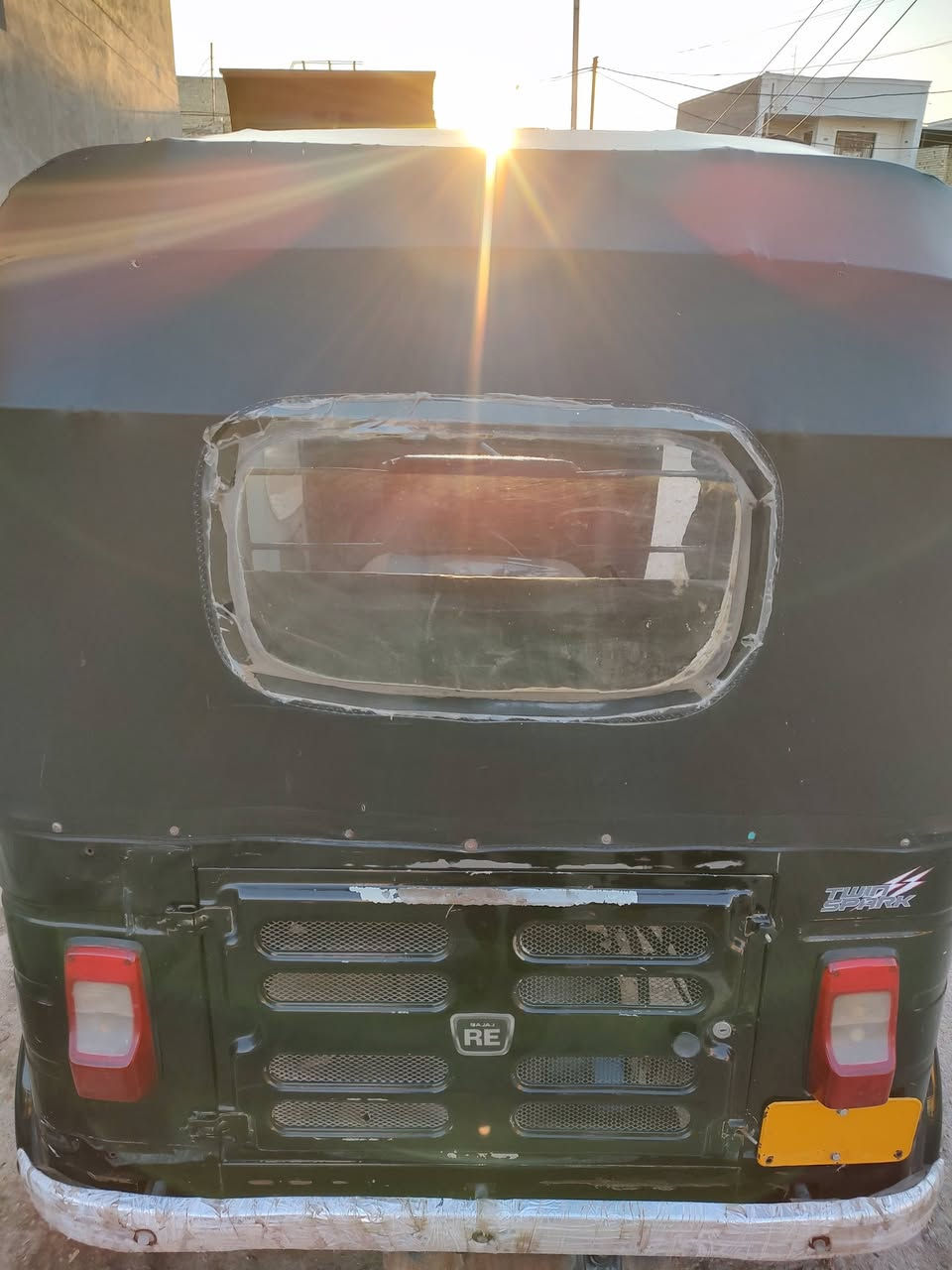 سلام عليكم تكتك 2019 شهر 11 رقم وسنويه بغداد تحويل ثاني يوم لاصبغ ولا معجون بيه ربع صفحه ماشره بلصوره عنوان شارع العريفيه جسر ديالى القديم ***********
