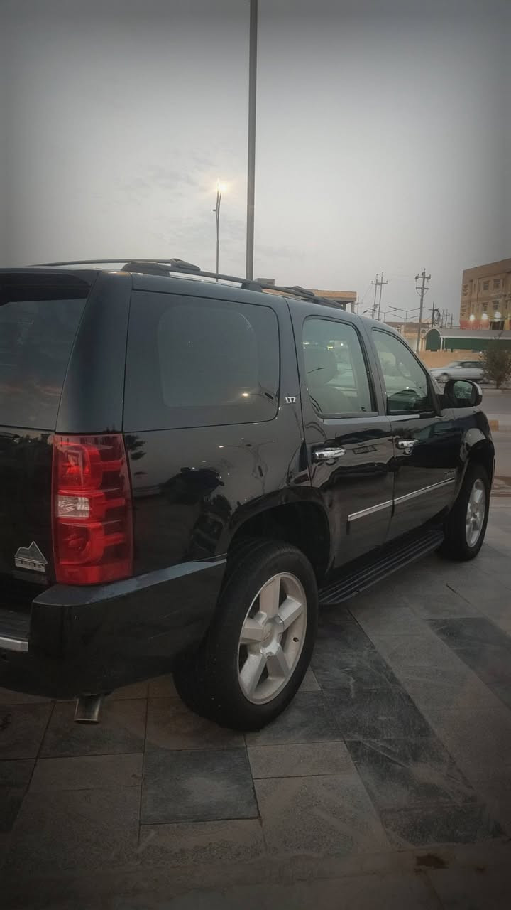 السلام عليكم ورحمه الله وبركاته تاهو لبيع موديل 2011 خليجي كفاله عامه رقم بغداد انكليزي بسمي تحويل مباشر بكل المحافظات علمن أن السياره جاهزه على 24 حبابه مابيها نقص اي شي فول مواصفات عنوان ذي قار ***********
