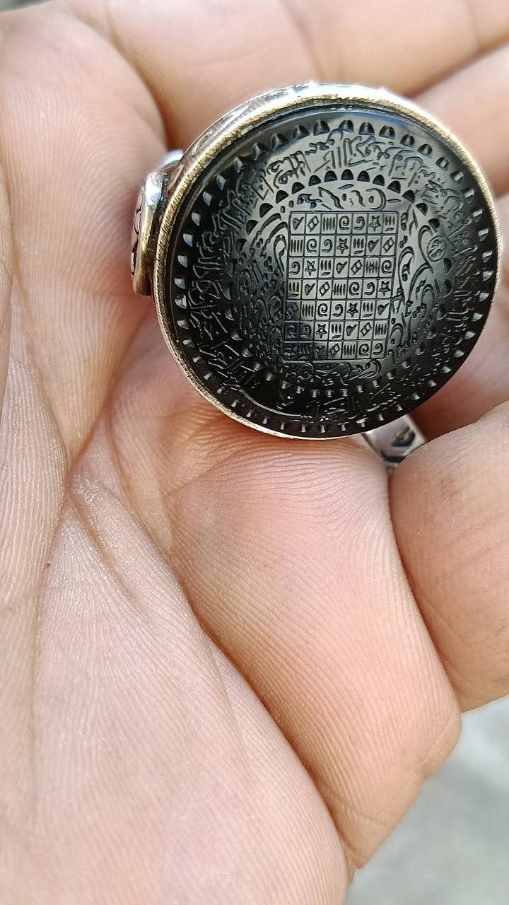 يماني شفه قطعه خشنه صياغه يدويه ثقيله الاستفسار خاص


**إذا كنت صاحب هذا الإعلان وتريد حذفه لأي سبب، رجاءا أرسل رسالة إلى الدعم الفني**