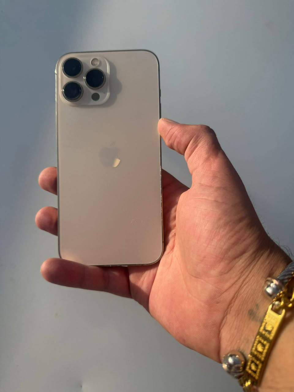 ايفون 13 برو ماكس اذكره 256 بطاريه 80 بلاديه جهاز كلش نضيف معنه الكلمه فقط ضهر امبدل وكاله اصلي يوجد توصيل لكل العراق تفحص يله سلم فلوسك تجي للبيت انطيك بي ضمان مو يوم شهر كامل عنواني بغداد البلديات السعر 625 وبي مجال الاستفسار واتساب ***********
