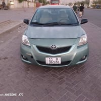 يارس موديل ١٠  رقم بغداد انكليزي  سياره جاهزه  مكينه وكير مكفولات حداد...