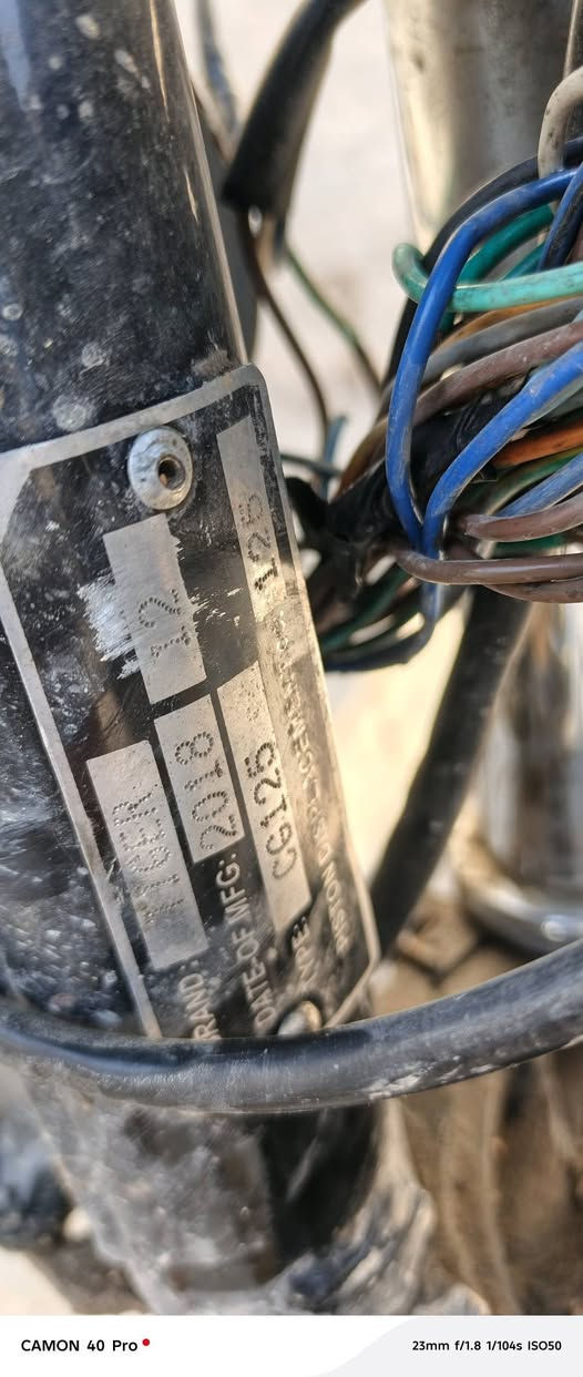 تاكير البيع اصولي 7 وراق 2018 مكينه مشروكه و بيه جبنه ذب دهن السعر 600 و بيه مجال


**إذا كنت صاحب هذا الإعلان وتريد حذفه لأي سبب، رجاءا أرسل رسالة إلى الدعم الفني**