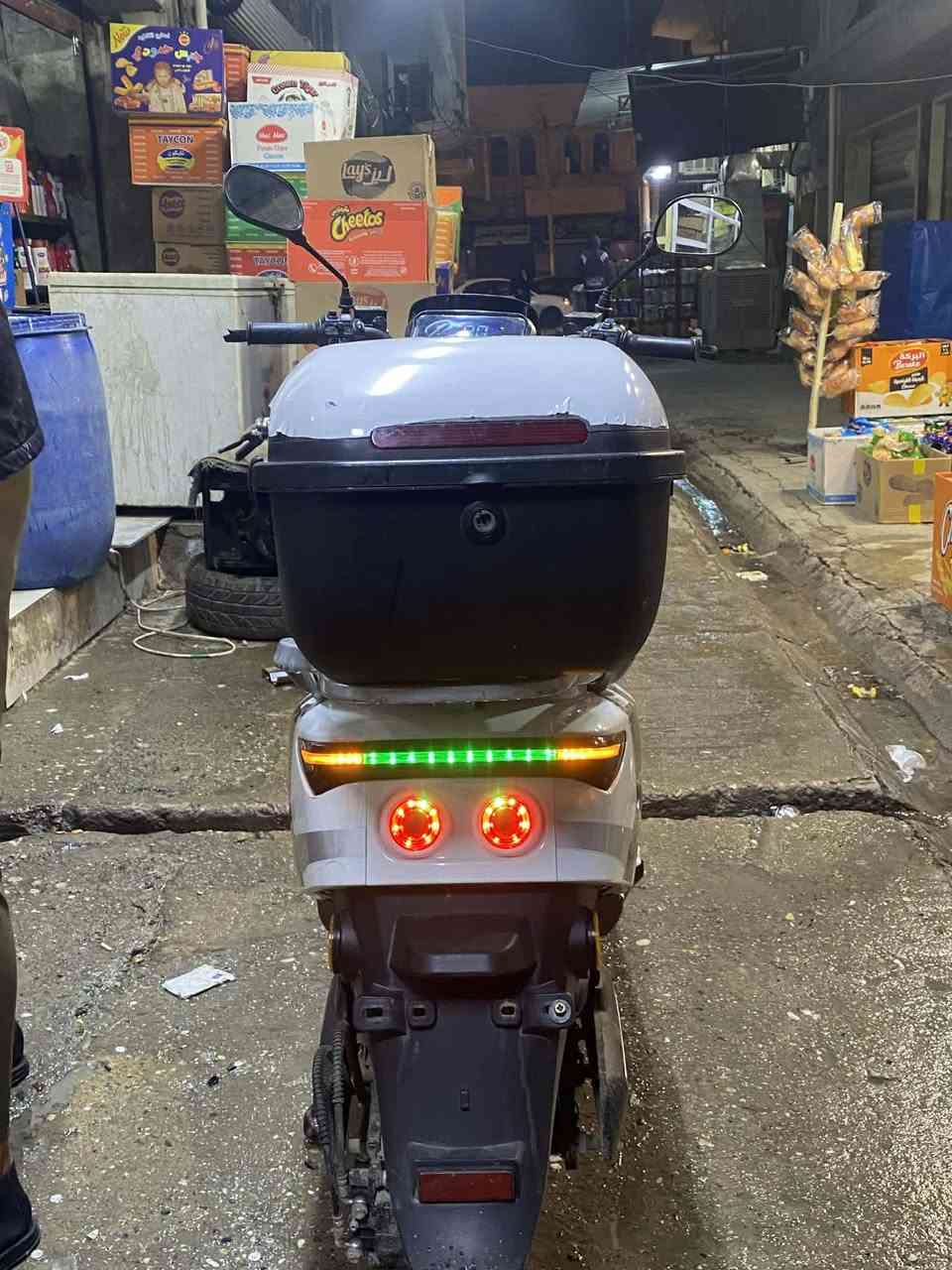 موطور شحن اللبيع ابجي 318 أربع نمرات 6 بطاريات سرعه 99 فول مواصفات بي بك للخلف ملف 2000/شرط كلو شغل شرط على فحص شرط مواصفات معروف السعر 450بيها مجال رقم موبايل كورك اسياء بي وتساب موصل ايسر اتصل ودالل 
***********
***********
