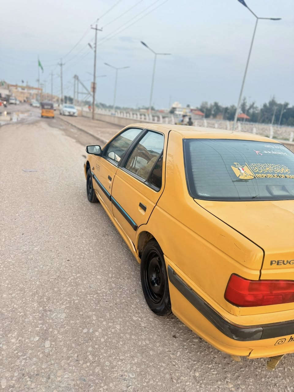 بيجو بارص موديل 2015 مصفره هيئه وغرامات تحويل بكل وقت يعجبك السياره  تكحيل خياس بدوس ولهلاات فقط والباقي كفاله عامه لاضربه ولا تبديل  المكينه ولكير كفاله الحداده جديده تخم تاير تبريد ثلج دوشمه جديده باتري جديد جاهزه من كلشي السعر 27  شراي يتصل ويدلل 

‭0788 902 1545‬
بي واتساب 
المكان العماره
