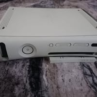 اكس بوكس ٣٦٠ • هارد ٣٢٠ جيجا • ٣٥ لعبه