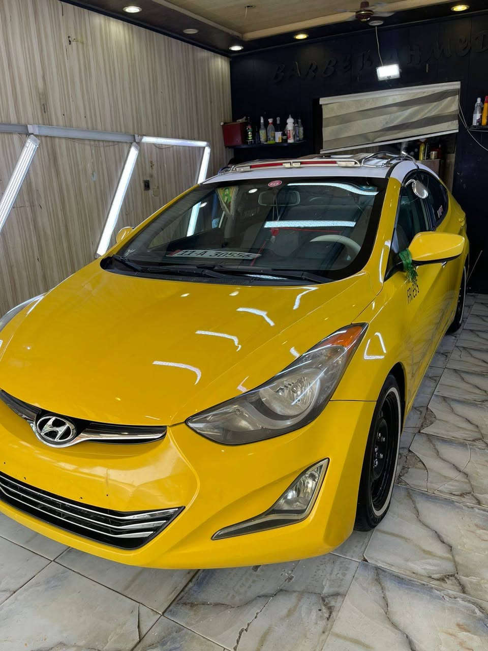 السلام عليكم النتره البيع ٢٠١٢ سياره خير من الله كامل عل اخر حبايه عنوان زعفرانيه رقمي ***********.                   (أمريكي حادث جاملغ يسره امامي)
