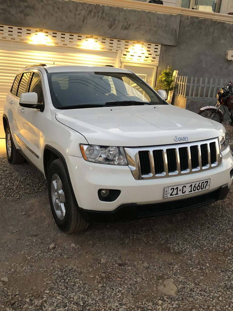 جێب لاریدۆ2011..4×4🔹🔸

بۆفرۆشتنوو گۆڕینەوە 📢💥

جێب لاریدۆ فول فول مواسەفاتە بەس سڵایت نییە ...[شاشە گەورەـ کامێرا ـ حاسەـ ڕادار تەحەکوماتی سەر سووکان ـ سووکان ڤۆلیۆمەـ کوشن جلدەـ  تەبریدمەرکەزییەـ جام کارەباـ ئێوێنەکارەبا ـ دزە خریسکە ـ دەبڵ ئەکسلە ــ مۆدی لێخوڕین ـ تەعدیل سورعەیەــV6ــ زۆرمواسەفاتیتر....]⚡🏷

یەک پارچەونیوی بۆیاغە بێناوگرن بێ ماعجون مەکینەی نەکراوەتەوە بەشەرت185.k.mڕۆشتوە⌛🪶

ڕەقەمووسەنوی تازەیە تا2029تاحویلووعەرامات بەشەرتە بۆزانیاری زیاتر پەیوەندیکەم بەم ژمارەوە:***********📠📥واتساپ ڤایبەریشی لەسەرە..🤍🤍......  

لبيع أو المراوضة 🔸🔹

(جيب لوريدو 2011 - 4×4)
​السيارة نظيفة جداً وبحالة ممتازة، فول مواصفات (بدون فتحة سقف / سلايت):
​المحرك: V6 (6 سلندر)، المحرك بشرط الفحص (غير مفتوح).
​نظام الدفع: 4×4 (دبل إكسل) + وضعيات قيادة متعددة.🏷💯

​المسافة المقطوعة: 185,000 كم.
​المواصفات:
​شاشة كبيرة، كاميرا خلفية، وحساسات.
​رادار ونظام مانع الانزلاق.
​تحكم ستيرن كامل (أزرار تحكم في عجلة القيادة).
​كراسي جلد + تبريد مركزي.
​جام (نوافذ) ومرايا كهربائية.
​مثبت سرعة (تعديل سرعة).
​ومواصفات أخرى عديدة...
​🛠 حالة البودي والأوراق القانونية:
​الصبغ: قطعة ونصف صبغ فقط (بدون دواخل، بدون معجون).
​السنوية والطلب: الرقم والسنوية جديدة ومجددة حتى سنة 2029.
​الضمان: التحويل والغرامات كلها بشرط الفحص والضمان.
​📞 للاستفسار والتواصل:
​رقم الهاتف: *********** (الرقم متوفر عليه واتساب وفايبر) حلبجة, السليمانية
