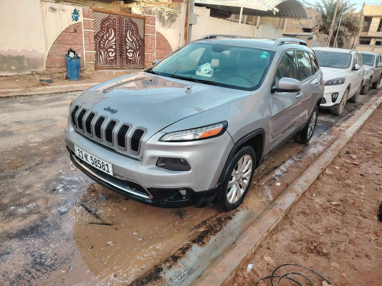 جيب بزونة 16لمتد رقم نكليزي بغداد بسمي 2800مكينه قبق اسود سعر خاص بيع او مراوس ***********
