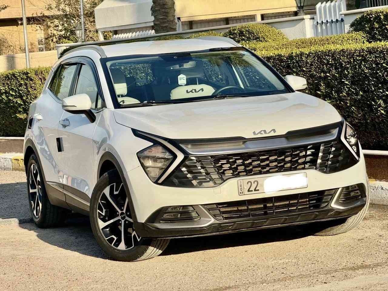 السلام عليكم
للبيع :كيه سبورتج  خليجي 
الموديل : 2023
ماشيه : 66 الف 
السياره : مكفوله ماعده بارد بسيط خشم جاملغ سونار مرفق بلمنشور

السعر 193$
هاتف/***********
ضمان  (5) سنوات 

مواصفات ١/١ فول ماعدا فتحه 
بصمه 
مري كهرباء 
انضمه قياده 4 (نورمل +سبورت +ايكو +سمارت)
تشغيل عن بعد 
حساسات امامي خلفي 
 شاشه +عداد دجتل 
كامره دواره 
بصمت ابواب 
ترحيب عند لاقتراب 
مثبت سرعه 
سايد بريك كهرباء 
ويل 19
تبريد قطعتين  
محرك 2000 دوش 
شاحن واير لس 
الصابيح الماميه LED
المصابيح الخلفيه LED
شفتات ستيرن رياضي 
مانع انزلاق 
شاشه ابل كار بليل +جي بي اس 
انذار عند الاقتراب
اشاير بل مري 
السياره كلش نضيفه وحلوه 
مكاني بغداد
