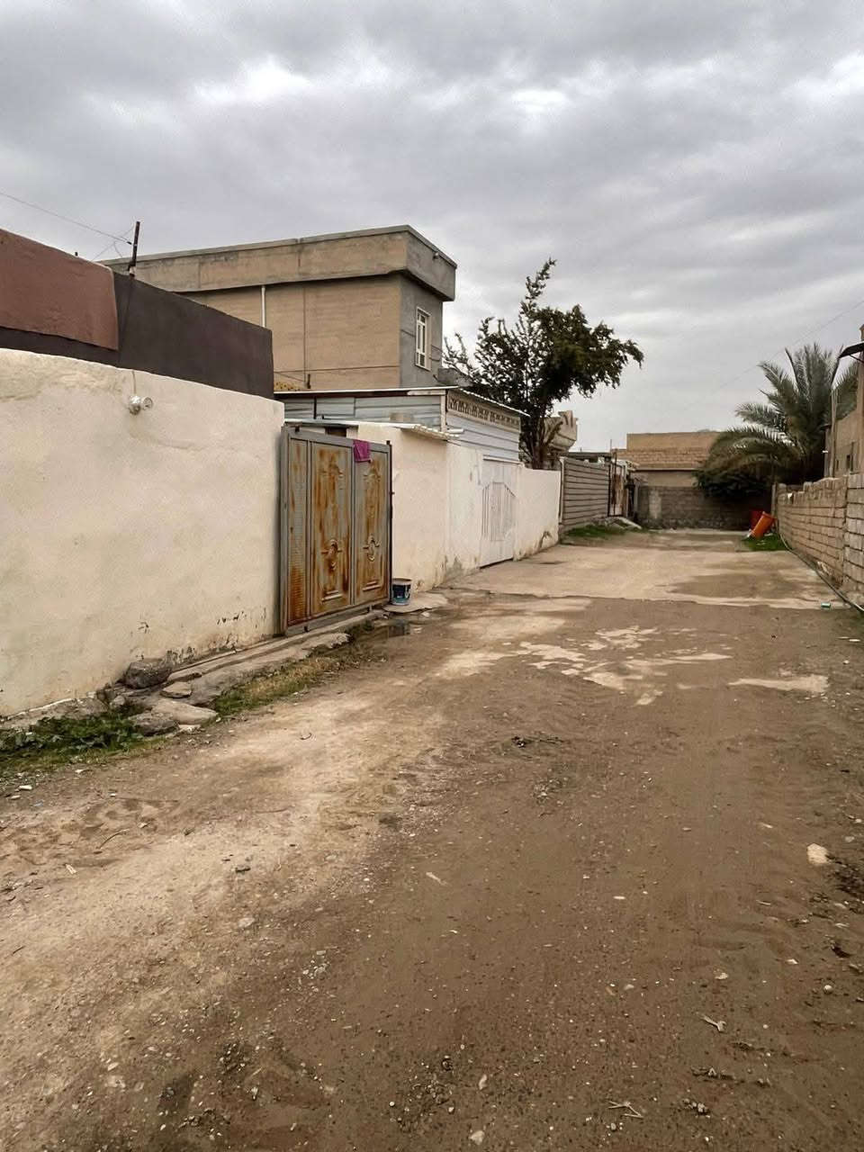 السلام عليكم
بيت للبيع في منطقه التل يم المدرسه اليعربيه
للاستفسار اتصل ***********
