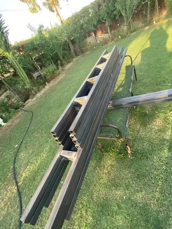 جادر مربع 4×3حديد قوي بدون قماش
السعر خاص رقم 
***********
