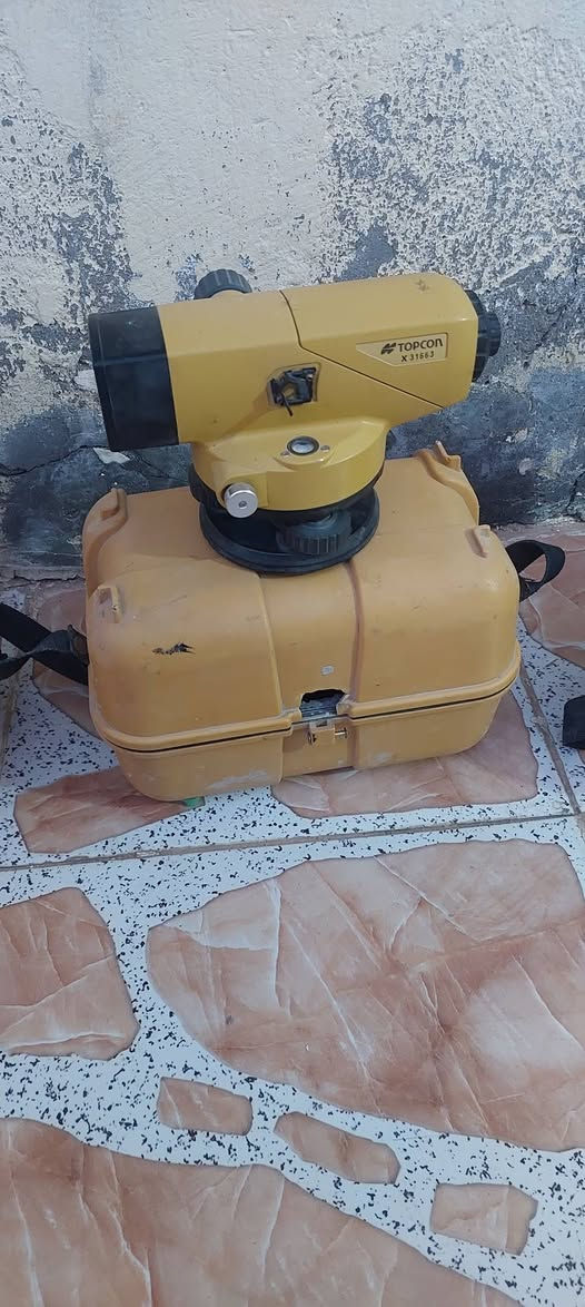 السلام عليكم
اجهزة لفل مستعمله نضيفات كلهن مصفرات جاهزه للعمل 
للبيع سعر الجهاز الواحد ٢٧٥٠٠٠ بدون ملحقات اي واحد تختار اختار وبالعافية والتوفيق للياخذ
العنوان الحله السياحي تلفون  ***********
