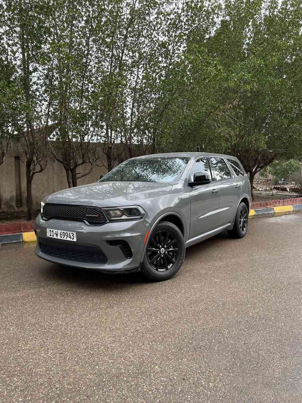 السلام عليكم..
من رخصه الادمن المُحترم..
للبيع سيارة دوج دورنكو موديل2023RT .
ضرر السيارة تبديل الباب الخلفي فقط السيارة كفاله عامة . بجم كبس كبس
مكينة السيارة 5700v 🚀.
السيارة فول مواصفات 1/1 عدى الفتحة .
مكينة گير شواصي لغود إيرباك كفالة عامة 🔥.
السيارة بأسمي تحويل ثاني يوم .
رقم السيارة بغداد.
موقع السيارة بغداد.
السعر 237$ وبيها مجال للشراي .
للتواصل والاستفسار على الرقم فقط غير متواجد على الفيس .
الرقم / ***********
