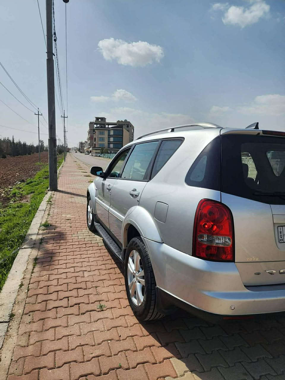 بە نــــــاوی خــــــــــــودا
Ssanyong ReXston سانییۆنگ ڕیكستۆن 
مۆدێل٢٠١٢  ڕەقەم سلێمانی  سەنەوی 2031 تازەیە 225 هەزاری هەقیقی ڕۆشتوە كۆبۆنی بەنزینی هەیە مەكینەی نەكراوەتەوە گێڕوو مەكینەو ئەكسلو شانسی بە شەرتە چوار تایەی تازەی لە ژێرە 
 هەزە و هەموو گیانی تازە و لەسەر دەقی شەریكە ماوە  
سەیارەكە هی ماڵانە هی دەستی خۆمە و بەناوی خۆمەوەیە
ســــــحری 107 گەڵا مەعامەلە 
ژمارەی خاوەنی

*********** وەتسئەپ WhatsApp
