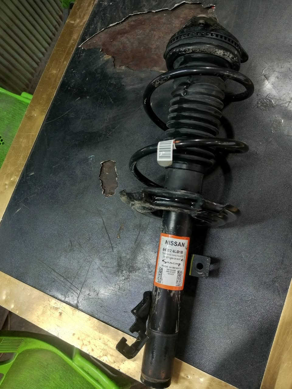 سلام عليكم
لايت ايمن   يرادله بس محوله اصلي مال SR
دبل امامي ايمن وعقل اكنشن سويج بصف عقل الكير مال سنترا 24 SR
الدبل 100الف 
العقل 300الف 
الاست 200الف 
بغداد ***********
