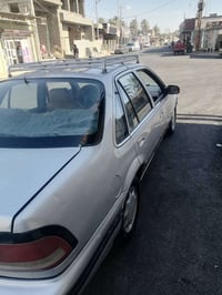 سلامو عليكم سياره برنس للبيع ٤٢ وبيهه مجال اتصل ودالل 07808644475