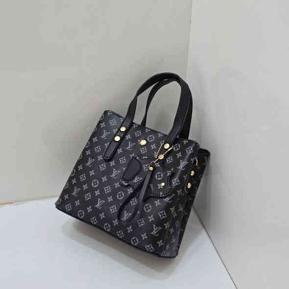 #الجديد 
كل هذا الجمال #ب٨ الف قطعتين #ب١٥ الف فقط 

متوفره حسب الالوان المرفقه في الصور ❤❤❤

#اذا_حبيتي_تكون_اطلالتج_مميزه راسلينا ع البيج 
او الاتصال ع الرقم ✅️***********✅️

  #التوصيل لكل محافظات العراق(٥) الف فقط 
  #التوصيل لمحافظة بابل (٣) الف فقط

#توجد_خدمة_توصيل_المسيب_وكافة_محافظات_العراق

#ملاحظه المحل حقائب نسائيه وملابس أطفال واكسسوارات داخل المحل 🔥 يارزاق 

العنوان ازياء الورود بابل_مسيب_شارع المستشفى مجمع مضر النجار
 #مقابل مجمع ريحانه للأقمشة 
#مجاور دكتوره علياء النسائيه 
#مجاور احمد للموبايل 
رابط قناتنا ع التليكرام  https://t.me/alwrood996

رابط صفحتنا ع الانستغرام https://instagram.com/alwr.ood9?igshid=ZGUzMzM3NWJiOQ==    تشرفونا وتنورونا
