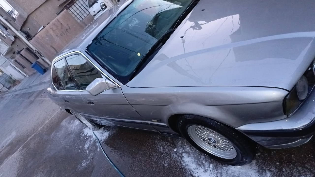 سلام عليكم 535
سياره اوتو كير جديد تبريد كله شغال وثلج 

غرفتها نفس ماموضح بصور وصورها كدامكم بيها اكسل 3.23 رون. ناصي 

سياره تريد تاخذ ترتب او تريدها تعمير نصبتها حلوه 

سياره رقم سليمانيه بأسمي سنويه ل27 كفاله تحويل 

سعر السياره 35 وبيها مجال اريد ابيع 

عنوان بغداد البياع 

*********** موجود واتساب ورصيد
