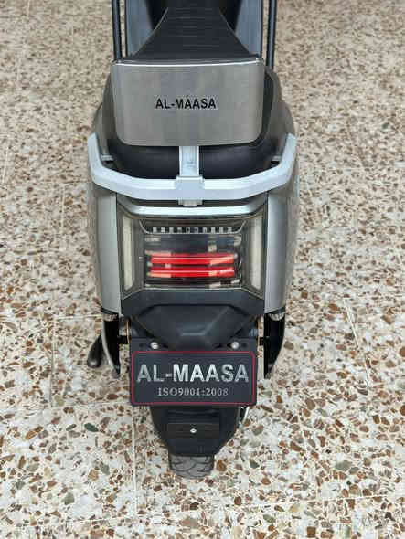 دراجة شحن للبيع شركة الماسة جاهزة من كلشي فقط بطاريات ضعفت بسبب استمرارية العمل عليها
اللي يحب يحجزها 
يراسلني خاص ويدلل او يتصل على الرقم 

***********
***********
