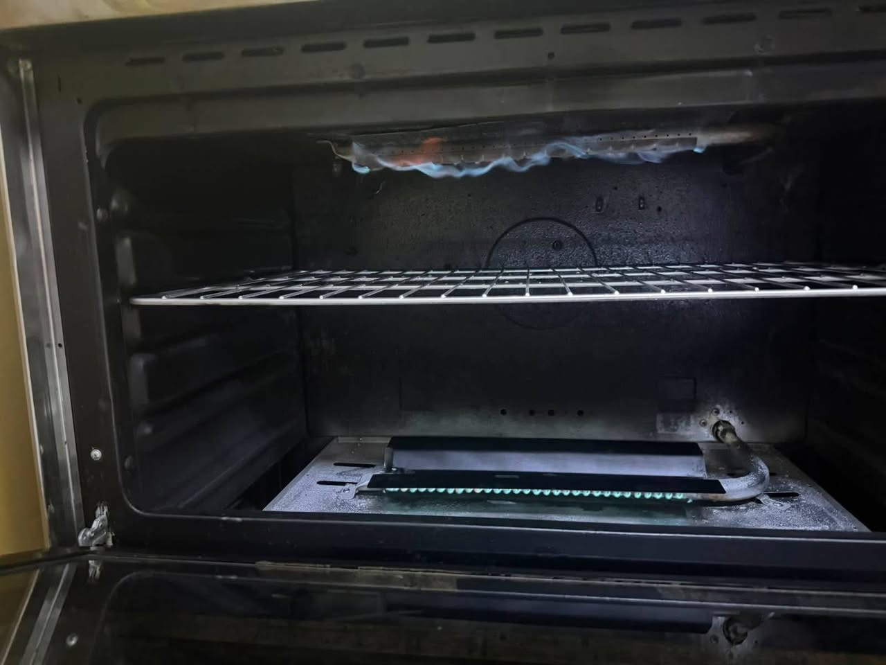 طباخ خمس عيون نضيف كلش 
سعره350 مكان بغداد 
بافي تفاصيل خاص
المو شراي لايتعبني


**إذا كنت صاحب هذا الإعلان وتريد حذفه لأي سبب، رجاءا أرسل رسالة إلى الدعم الفني**
