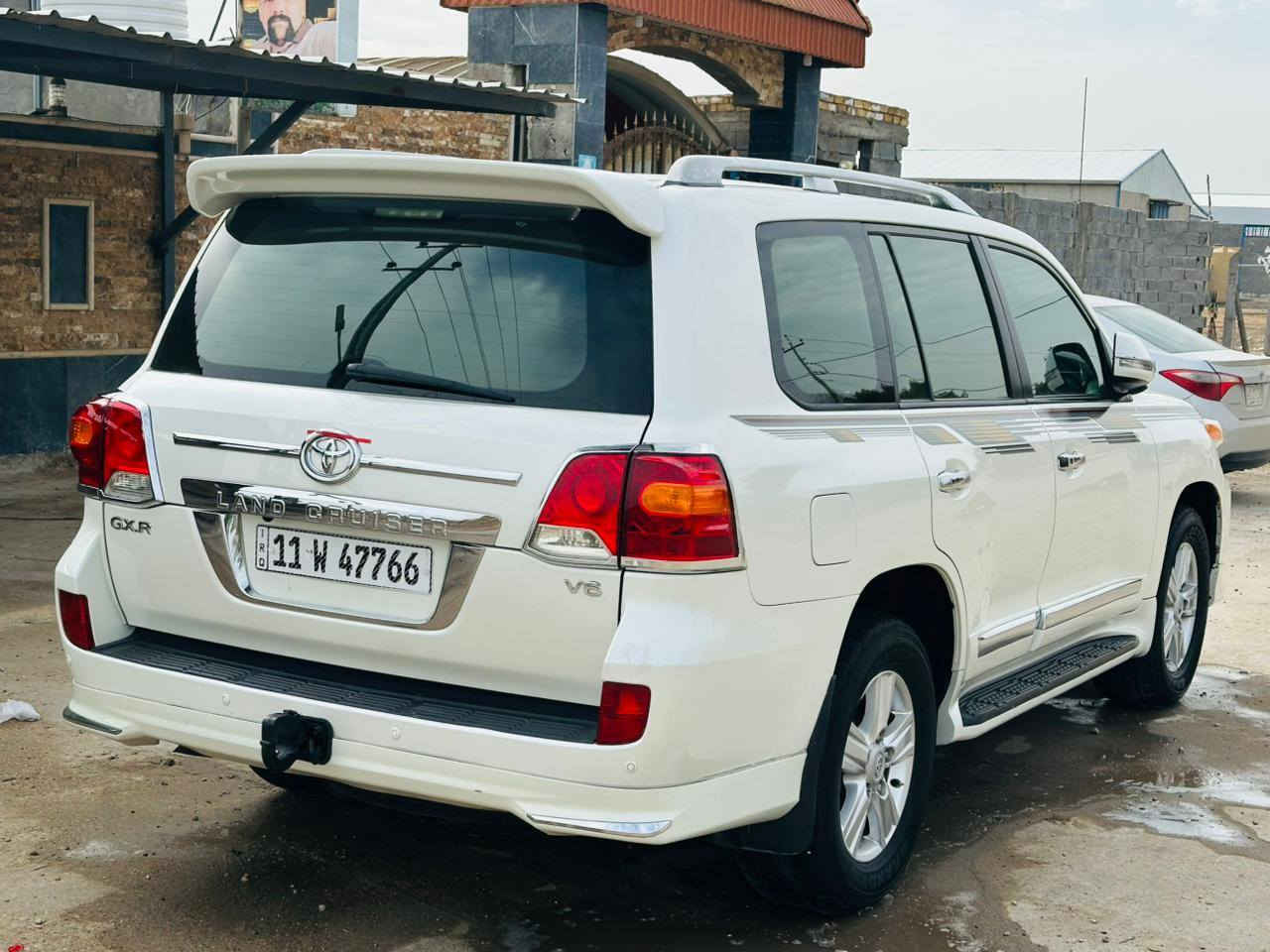 لاندكروز 2015 بريم اصل
السياره مكفوله كفاله
السياره بسمي هزه وسنويه جديدات
 السياره بالحقيقة احلا من الصور
المواصفات
شاشه كبيره
فتحة سقف
مري شفط
مري قلاب
بصمة بيبان
بصمة تشغيل
تفتيح وتقفيل لمس
كامره خلفية
طفايه
حساسات امامي خلفي
بلوتوث
ثلاجة
ايكو
تحكم استيرن
لايت زنون
كشن كهربائي 3 دكم
تشغيل عن بعد 
تقفيل جام
8 ايرباكات
3 قطع تبريد
تبريد ثلج
ماشيه 122 km
محرك عل وضع الشركه
وكير عل وضع الشركه 
السعر 395 اتصل وبيك خير وتدلل

***********
