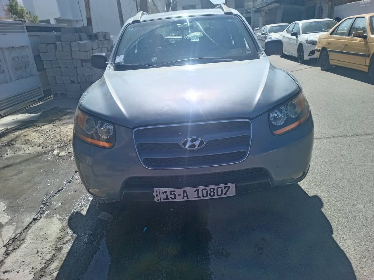 هنداي سنتافي وارد امريكي حادث دعاميه فقط كير محرك شركه نص فول بلادي للبيع السعر 125المكان بغداد ***********
