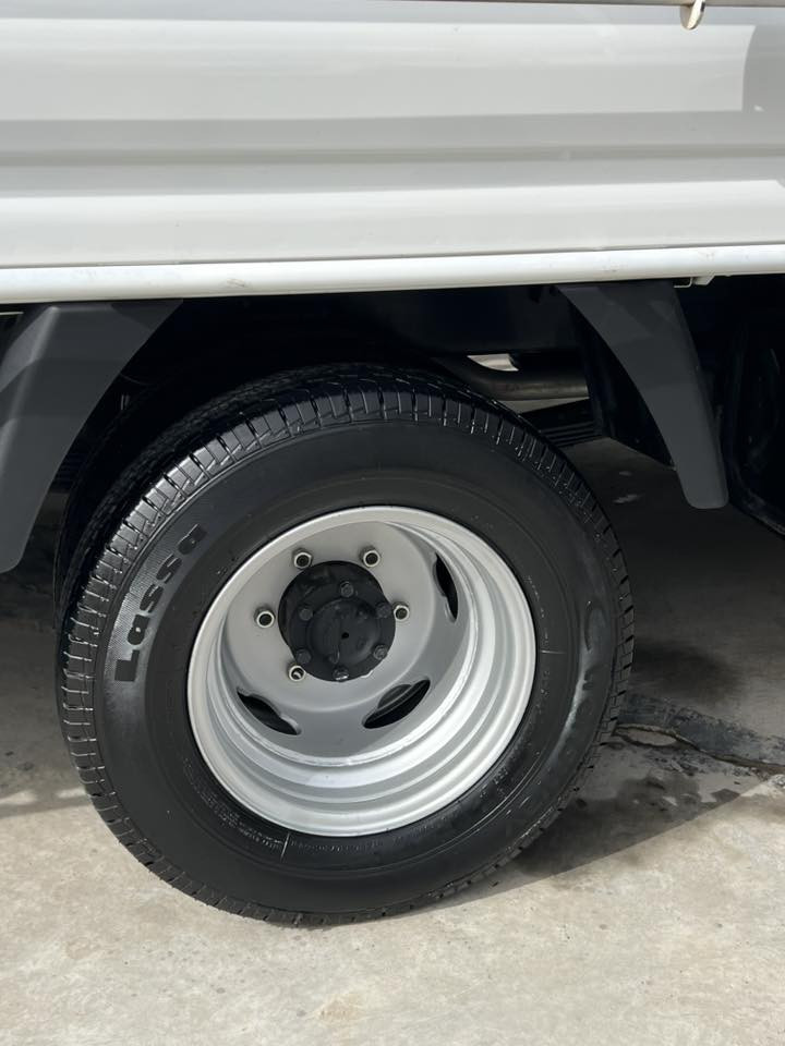 السلام عليكم ورحمة الله وبركاتة
كيا بنكو فحل 4000 
موديل 2025 
ماشية 5000
السياره بوضع الشركة زيرو 
كامله محجر وتحوير تاير 
مكانة بغداد الويسفيه 
***********
