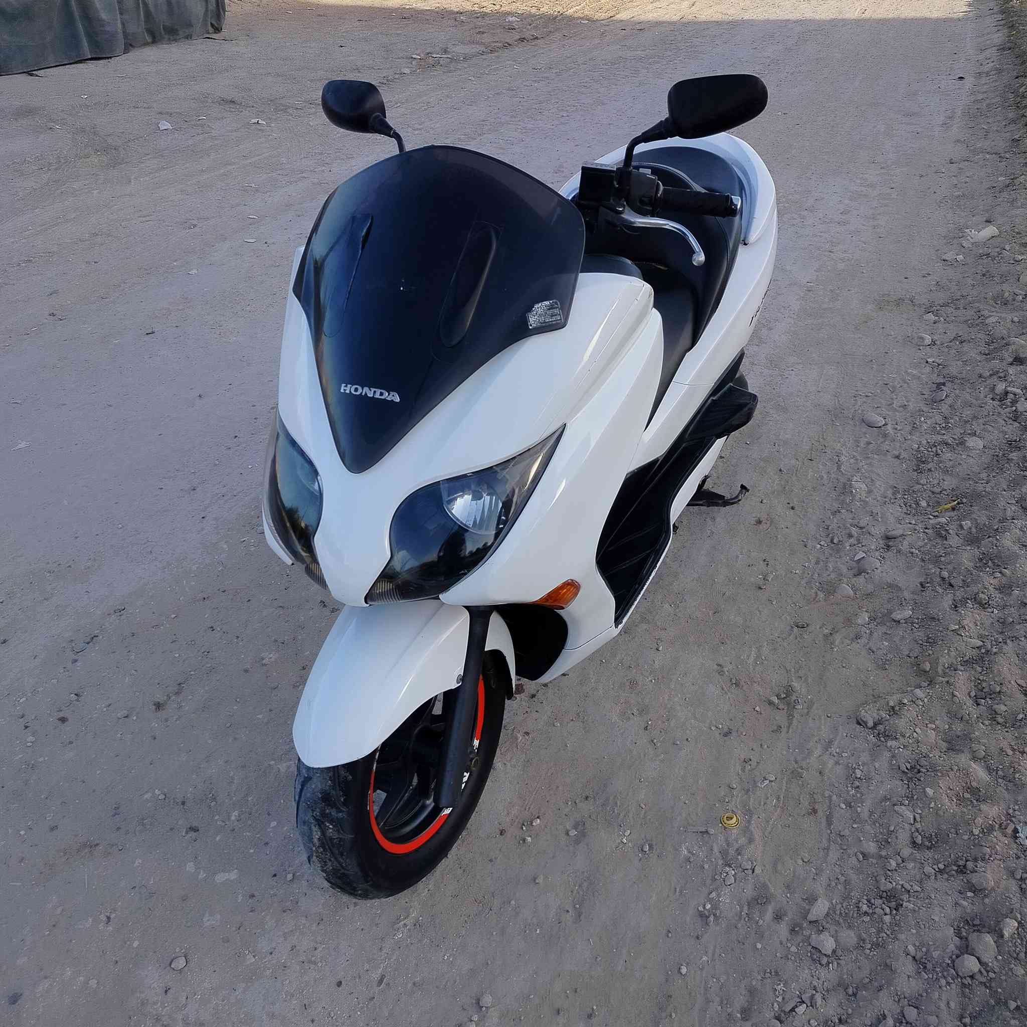 السلام عليكم
Honda forza mf10
 دراجة فورزة صفر عشرة
الدراجة فول مواصفات MB3 تدفئة بل يدات 
جي بيس 
الدراجة نظيفة كلش من كفرات ومن محرك ومكفولة  زوج تايرات جديد كفالة عامة
مكاني بابل الحله 
سعرها مليون و 800 وبيه مجال الطيبين 
للأستفسار الاتصال على الرقم
او عبر الواتساب
***********
