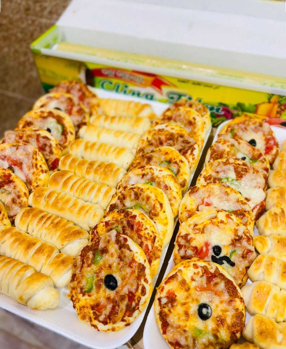 الحجز مفتوح للفطور الي تريد تحجز من وكت
االمتوفر معجنات بأنواعها حسب الطلب
كبة جريش دجاج
كبة جريش لحم
سمبوسة دجاج
سمبوسة جبن
ومتوفر توصيل


**إذا كنت صاحب هذا الإعلان وتريد حذفه لأي سبب، رجاءا أرسل رسالة إلى الدعم الفني**