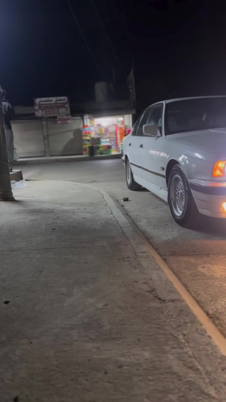 bmw1990 فول بەس گێڕعادی سەنە تا2028تازەیە بێ لێدران. چە كشی پێوە نیە 55گەڵاو مەجال   سڵایتە دینارێ مسرەفی تیابو گڵایەك ببڕە***********
