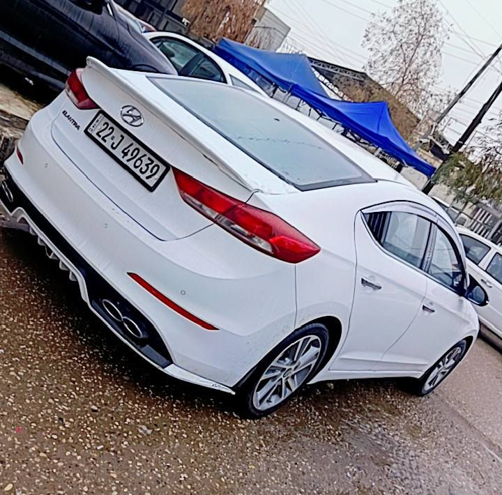 للبيع الانترا 2018 سوبر مكينه 20بدون ضرر  بيها بارد باب السايق بسيط خليجي نص فول سلا  ت وتحكم ستيرن تبريد مركزي وكابون بانزين بيها وسونار مرفق بالمنشور سعرها 152 وبيها مجال لتواصل ***********
