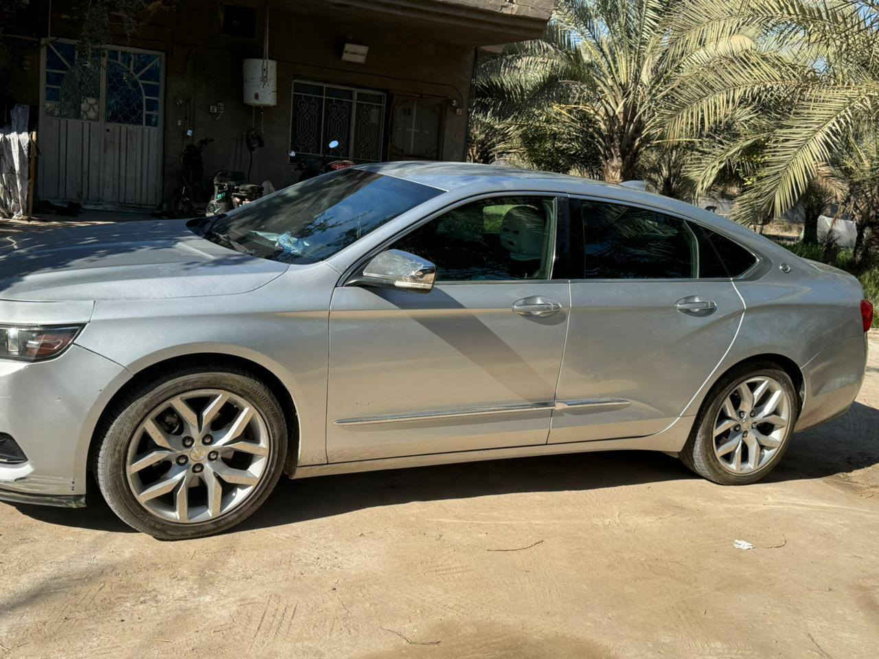 شيفروليت امبالا 2018 بريمير 3600 v6 سياره ماشيه 90 الف ميل سياره فول مواصفات من عده الفتحه لان سياره بأمريكا طلب خاص سياره مبدل بيه باب السايق و جاملغ بنديد بارد تكم سليمه معدل كشنات كهرباء سايق و صدر و تدفئه الكشن هم السايق و صدر التبريد و تدفئه مفصول الصدر عن سايق و خلف هم بيه القاصه اير باك مرجع سستم كامل سياره كل نقص ما بيه لدات داخليه دواخل و كشنات جلد
0782 201 4599 كربلاء, العراق
