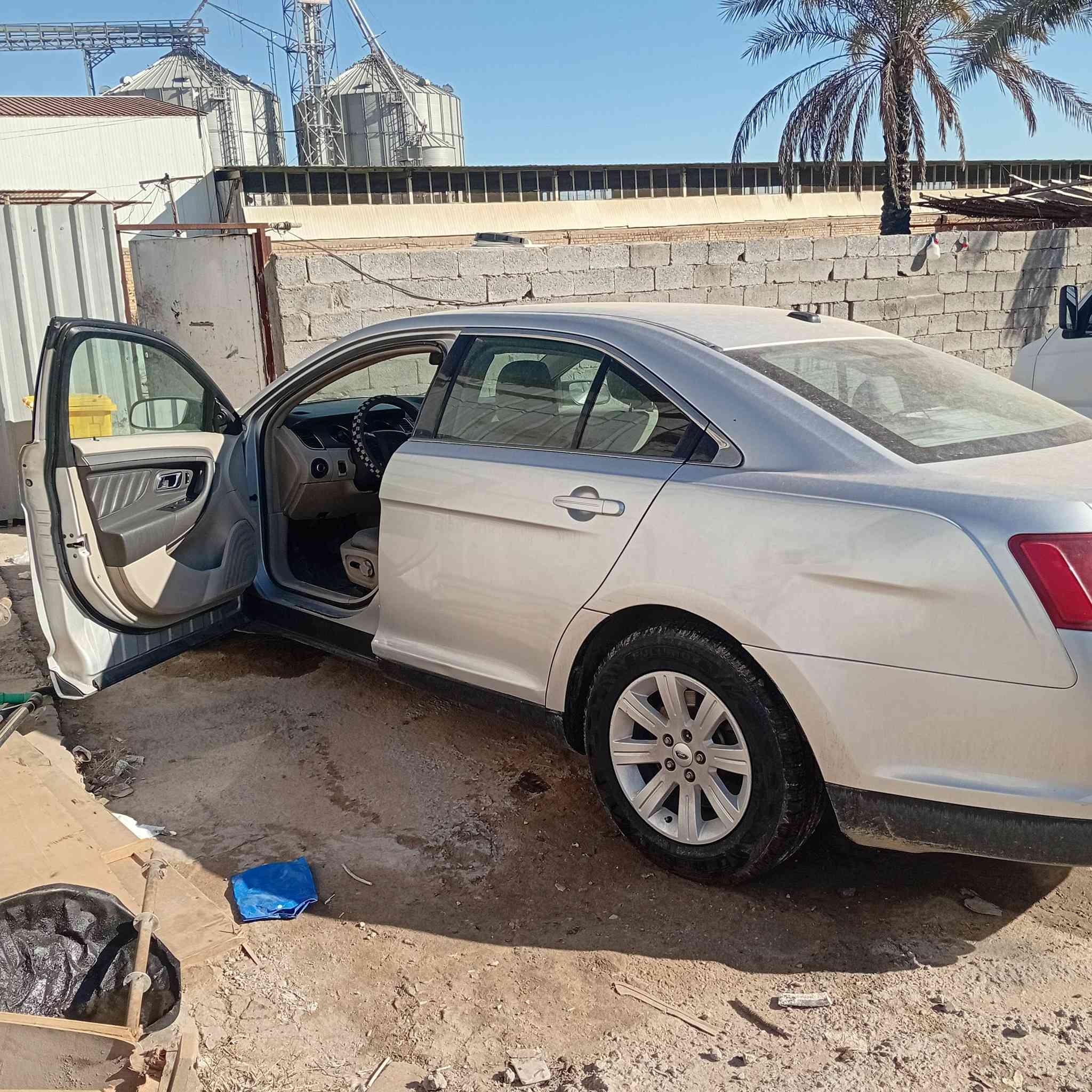 للبيع موديل ١١ مصبوغه حزام 
مكان كربلاء 
سعر ٩٠ وبيها مجال قليل
***********
