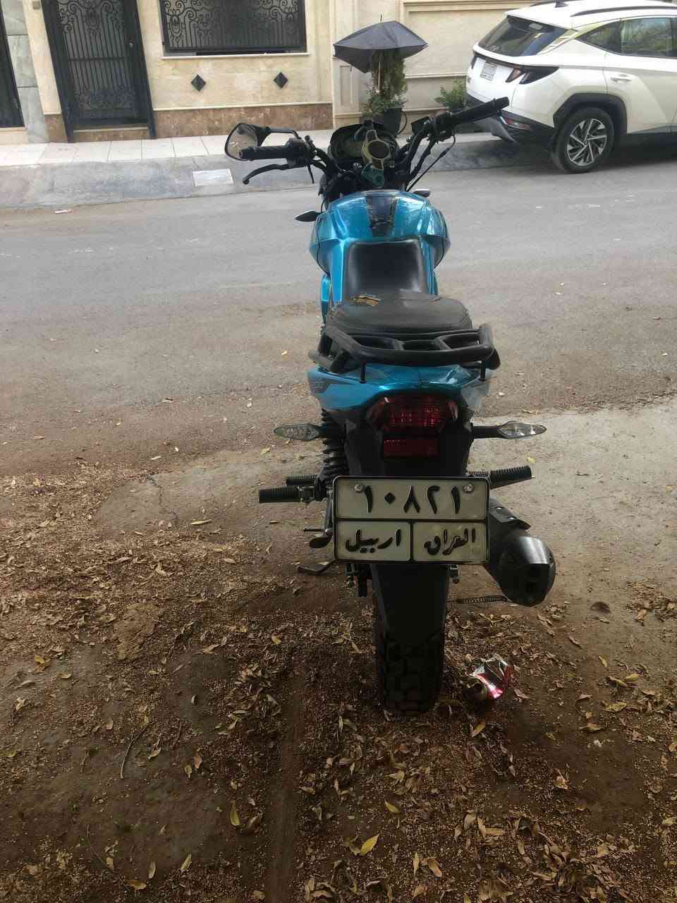 دراجة RK موديل 24
مكينة 200 وكير مكفولات 
زوج تايرات جديدة  
ويل خلفي شركة جديد
سنوية بأسمي تنتهي بال 29
دراجة ماشية 22500 والكيج واكف قبل مدة 
نقوصاتها دبل تك امامي كايم يتجفت يم الوكيل ب40 الف 
كهربائيات شغالة لكن بيهن ملاحظات مثل دكمة النارية فاصل الفيشة مالتها والديل اشارة لازم تربطها 
السعر 1850
تواصل واتساب: ***********
الموقع بغداد سيدية
