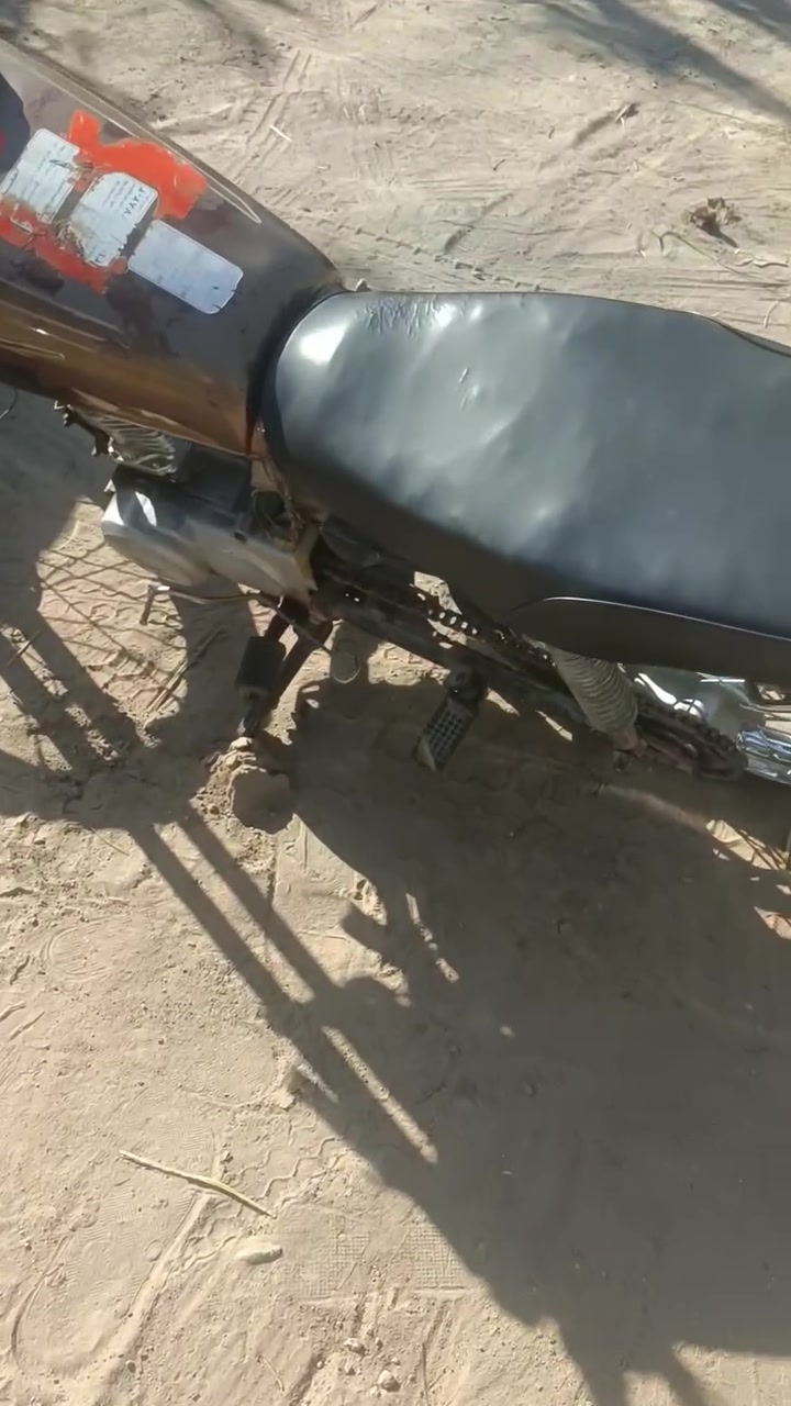 المن رخصت صاحب الكروب السلام عليكم دراجه اربعه كير كللك ككلك كللك للبيع سعره ١٥٠ بيها مجال مكان مشخاب والشراي بخدمته خاص مفتوح


**إذا كنت صاحب هذا الإعلان وتريد حذفه لأي سبب، رجاءا أرسل رسالة إلى الدعم الفني**