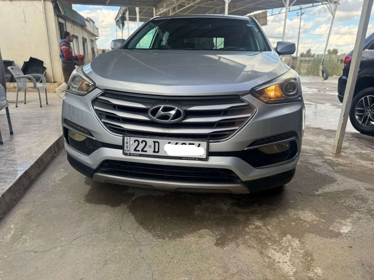 السلام عليكم 
سنتافي للبيع موديل 2018 رقم أربيل دولي بأسمي محرك 4 بيها ثلاث قطع تبديل ماشية 124 تحكمات استيرن ونضام انزلاق وبعد بيها مواصفات تبريد  دفئه شغال كير محرك صدر تواير كله شرط السيارة جديده وضع شركة 
السعر 145 وبيها مجال 
للاستفسار اتصل 
***********
***********
