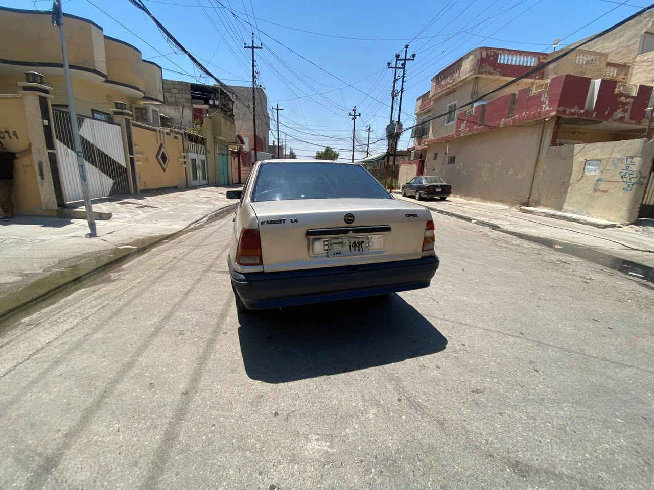 السلام عليكم العزاز للبيع كاديت السياره خير من الله وتونس ع الصور وشوفها وبلجقيقه احلا السياره كاربون بانزين سنويه خضره مكينه ١٦ دوش السياره ب ١٧وبيها مجال حك الجيه *********** كورك *********** الرقمين بيهم واتساب
