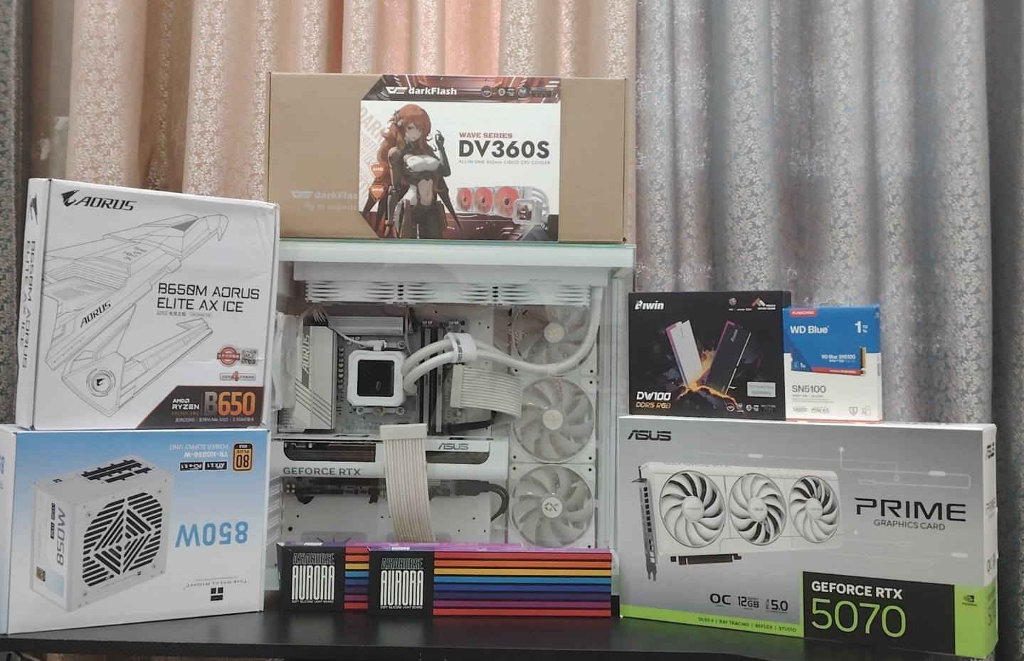 كيس للبيع❄️ بعده جديد لوك وباقي ضمان من مكتب خليفة ستور
RYZEN5 9600X

 GIGABYTE B650M AORUS ELAIT AX ICE

RAM 32GB DDR5 16X2 BIWIN DW100  6000hz RGB 

ASUS PRIME RTXTM 5070 White 12G OC

M.2 SSD1TB WD BLUE SN5100 NVME GEN4 7100 M.2

DARKFLASH DV360S WHITE

THERMALRIGHT TR-KG850 GOLD PC15

CASE XIGMATEK AQUA ULTRA ARCTIC WH

AsiaHorse ARGB Kit M.B White

AsiaHorse ARGB Kit GPU White

Windows 11 Pro Original Key

السعر 2,500,000

مكاني ناصرية رقمي ***********
توصيل موجود
