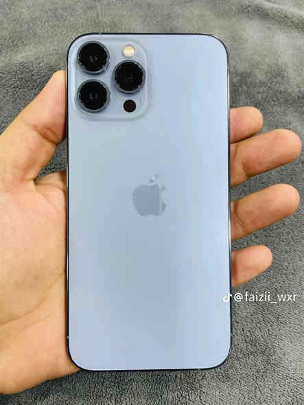 ياالله 13بروماكس للبيع جهاز مفول شخط واحد مابي سعره 800وبي مجال شويه التفاصيل خاص اورقم الهاتف***********
