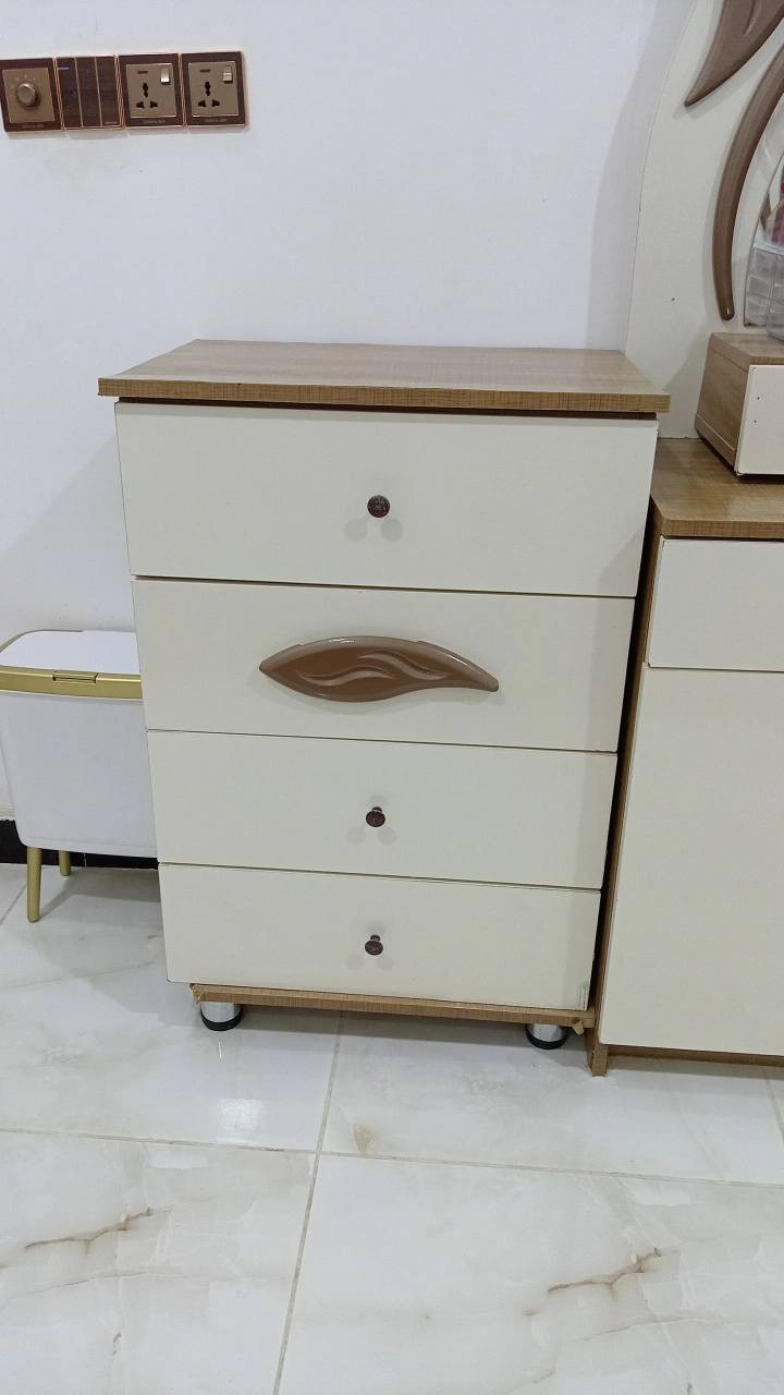 سلام عليكم غرفه اخشاب نضيفه للبيع مابيه اي اضرار


**إذا كنت صاحب هذا الإعلان وتريد حذفه لأي سبب، رجاءا أرسل رسالة إلى الدعم الفني**