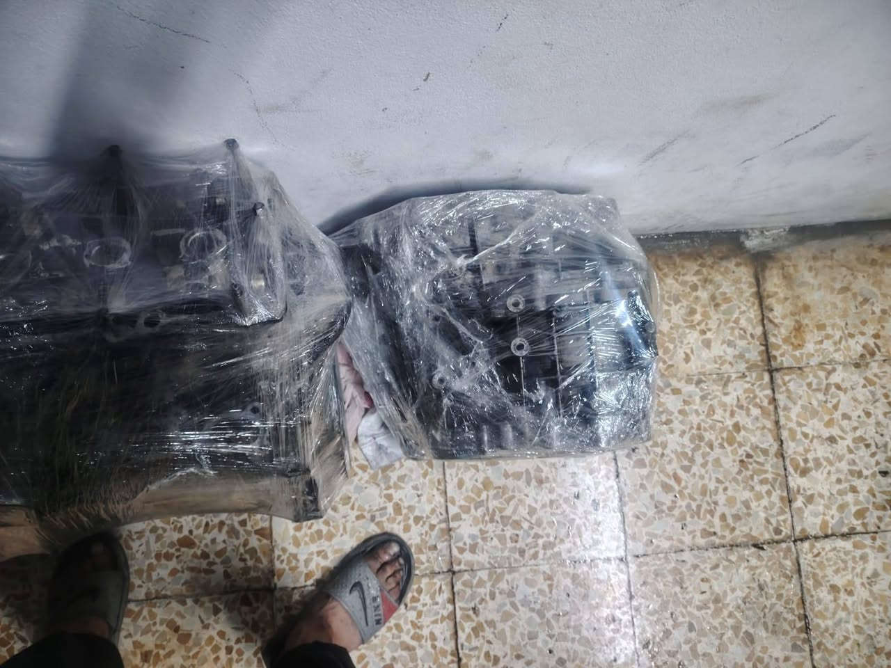 للبيع كير محرك بي واي دي جي ثري شرط الكير والمحرك ٨ ورقات وبيه مجال للطيبين


**إذا كنت صاحب هذا الإعلان وتريد حذفه لأي سبب، رجاءا أرسل رسالة إلى الدعم الفني**